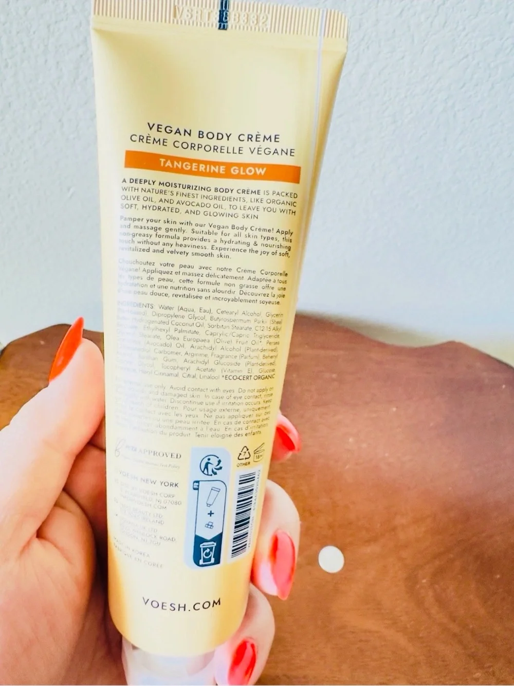 VOESH Tangerine Glow Vegan Body Crème — Cream